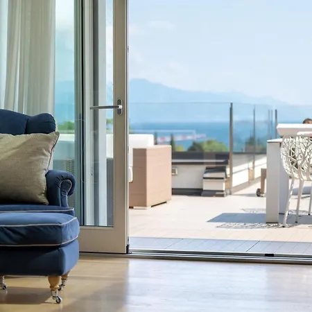 Апартаменты L'angelica Loft View -