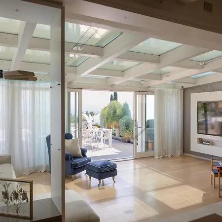 L'angelica Loft View - Апартаменты
